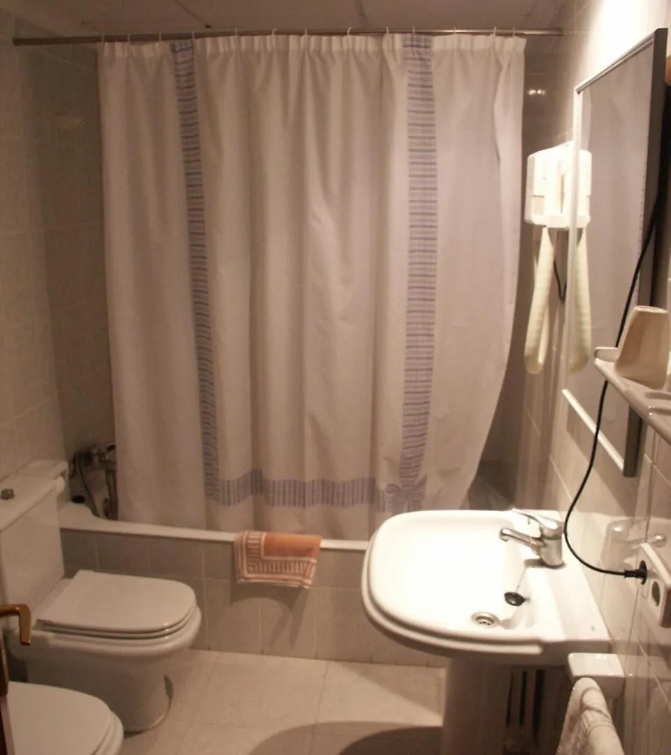 Apartment Apartamentos Villa Sirena Cala Figuera  Spanien